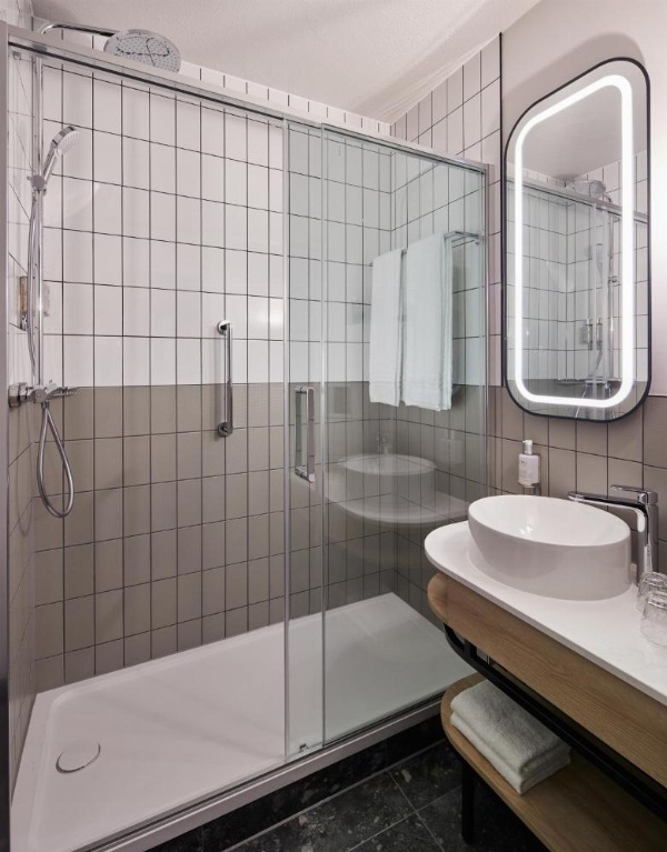 Leonardo Hotel Dublin Parnell Street image 9